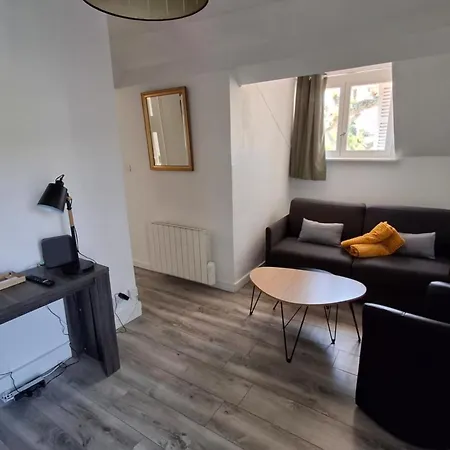 Le Balcon Du Port- Private Parking Aix-les-Bains